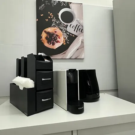 Deluxe Lungomare カターニア